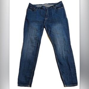 Old Navy Size 18 Rockstar Super Skinny Jeans Stretch Dark Wash